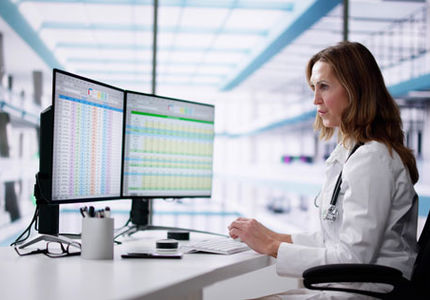 Zentrales-Berichtswesen-AdobeStock_749193668